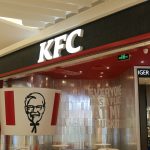 KFC fait le grand écart : virage halal dans l&rsquo;Hexagone et mystérieuses fermetures outre-Atlantique